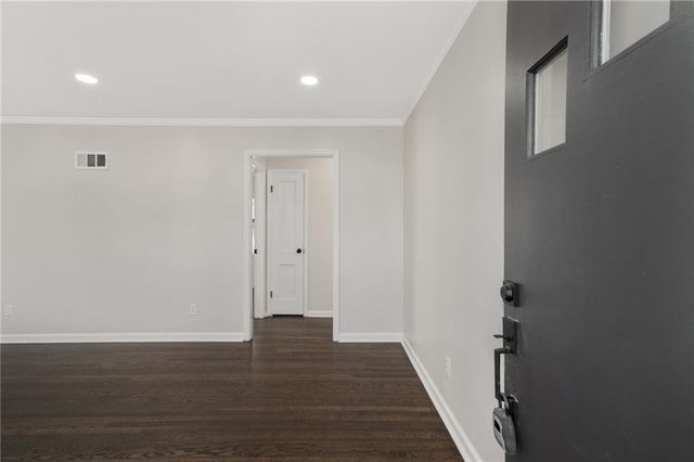 5535 Rosewood Street, Roeland Park, KS 66202