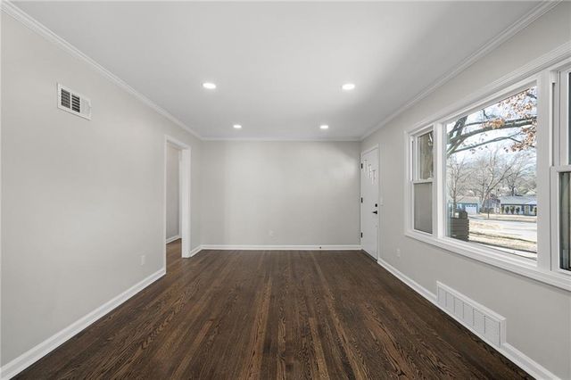 5535 Rosewood Street, Roeland Park, KS 66202