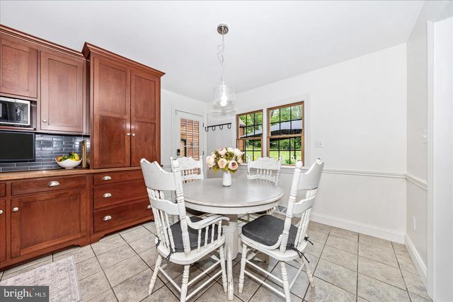 15810 SPADE RD, Hagerstown, MD 21740