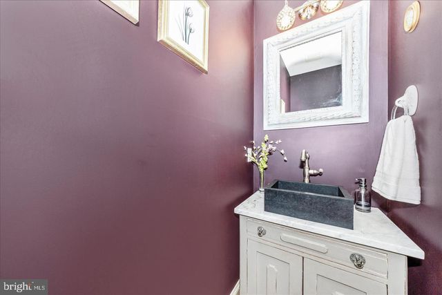 15810 SPADE RD, Hagerstown, MD 21740