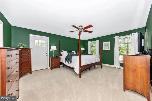 15810 SPADE RD, Hagerstown, MD 21740