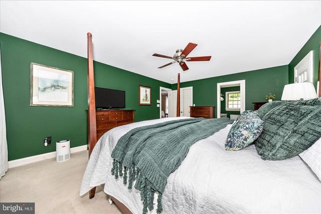15810 SPADE RD, Hagerstown, MD 21740