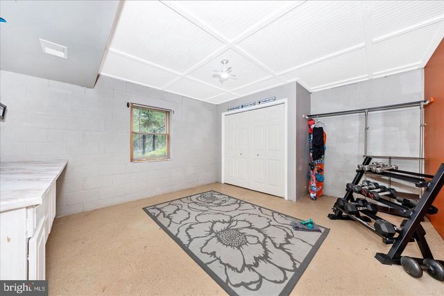 15810 SPADE RD, Hagerstown, MD 21740