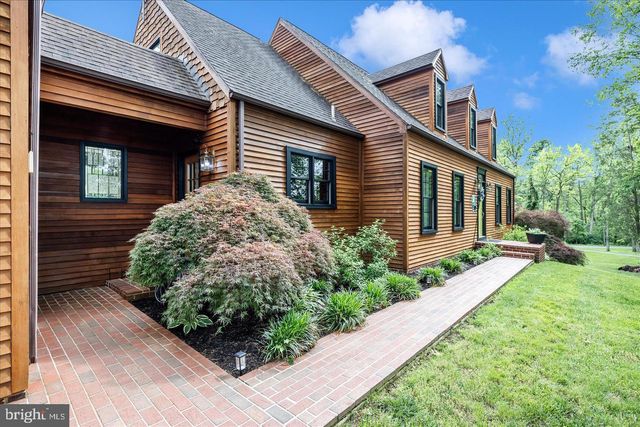 15810 SPADE RD, Hagerstown, MD 21740