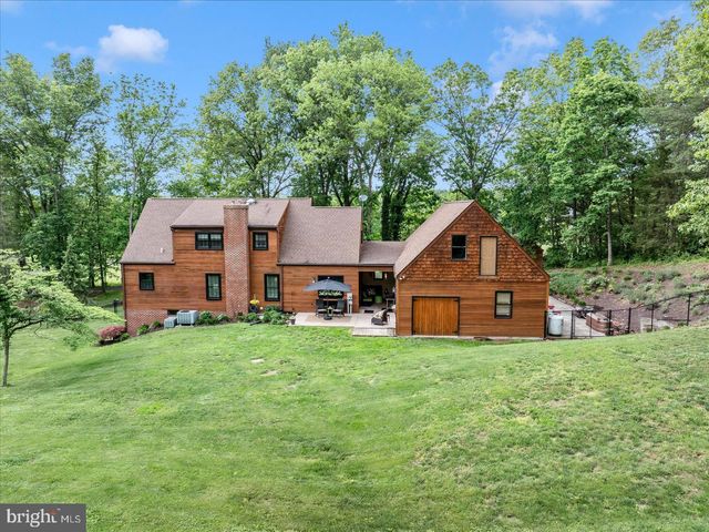 15810 SPADE RD, Hagerstown, MD 21740