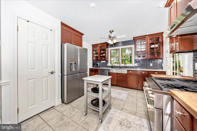 15810 SPADE RD, Hagerstown, MD 21740