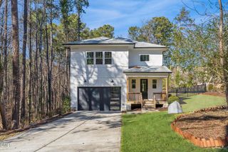 4706 Highview Place, Raleigh, NC 27606