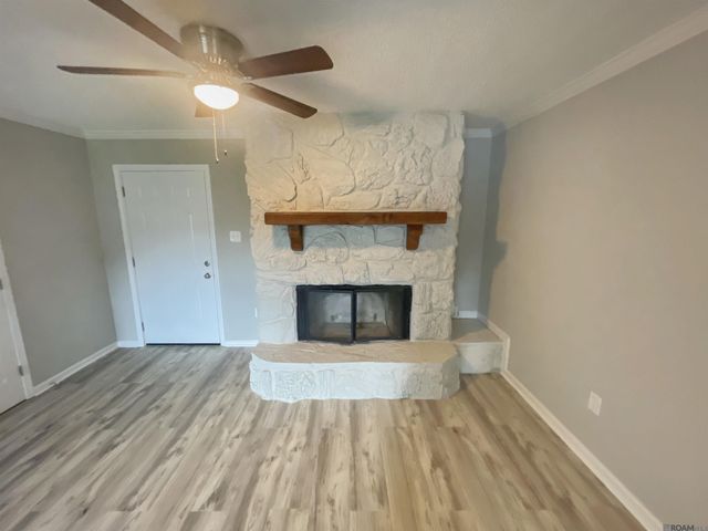 5202 Bangor Dr, Baton Rouge, LA 70814