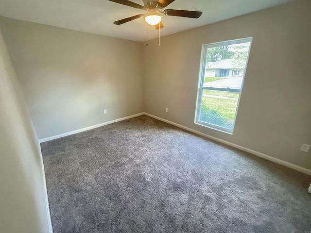5202 Bangor Dr, Baton Rouge, LA 70814