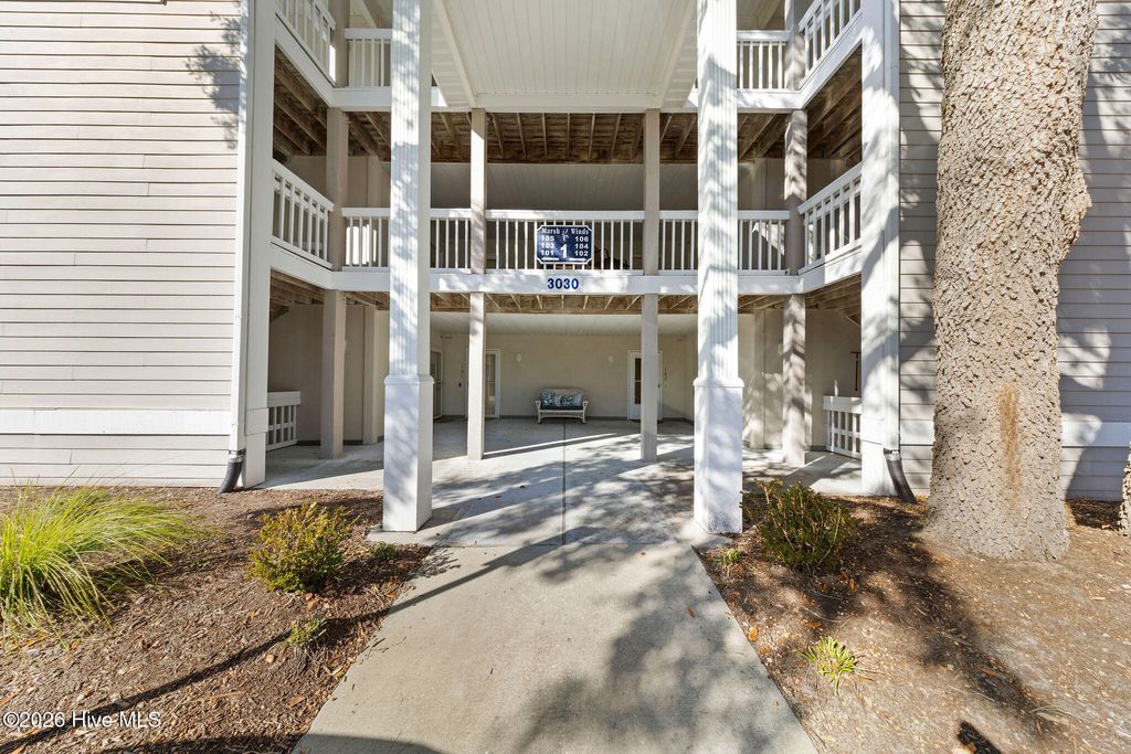 3030 Marsh Winds Circle Unit 102, Southport, NC 28461