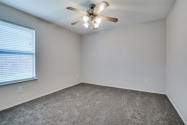 2800 Spencer Circle, Royse City, TX 75189