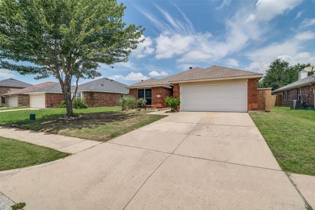 2800 Spencer Circle, Royse City, TX 75189