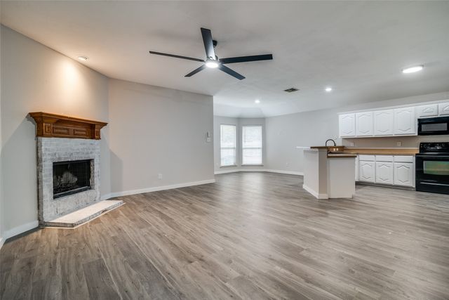 2800 Spencer Circle, Royse City, TX 75189