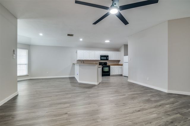 2800 Spencer Circle, Royse City, TX 75189