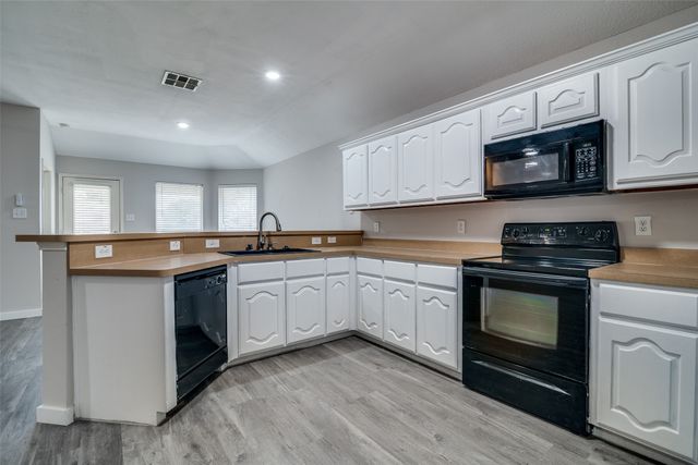 2800 Spencer Circle, Royse City, TX 75189