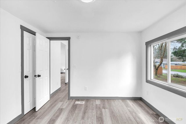 105 Enchanted Valley Drive, Vader, WA 98593