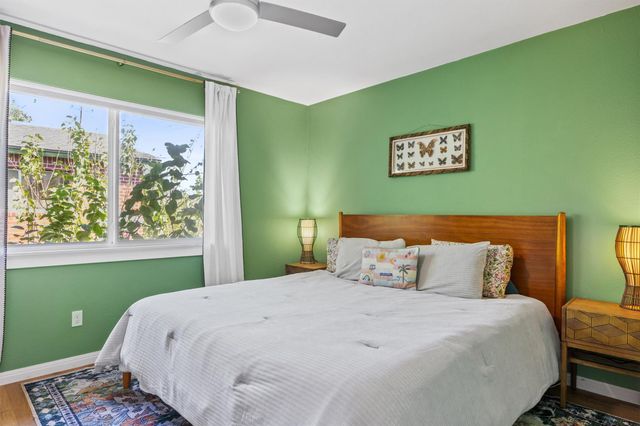 8605 Putnam DR 202, Austin, TX 78757