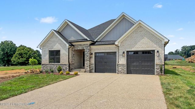 7902 Trading Post Ct, Louisville, KY 40291