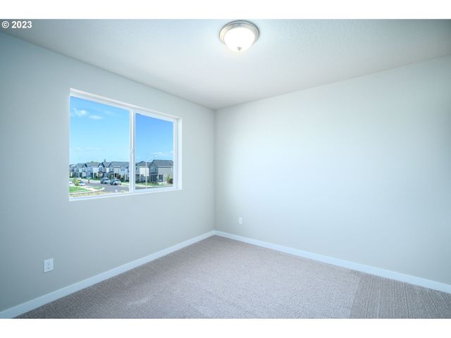 2773 S Ivy St 827, Cornelius, OR 97113