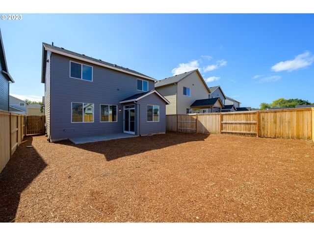 2773 S Ivy St 827, Cornelius, OR 97113