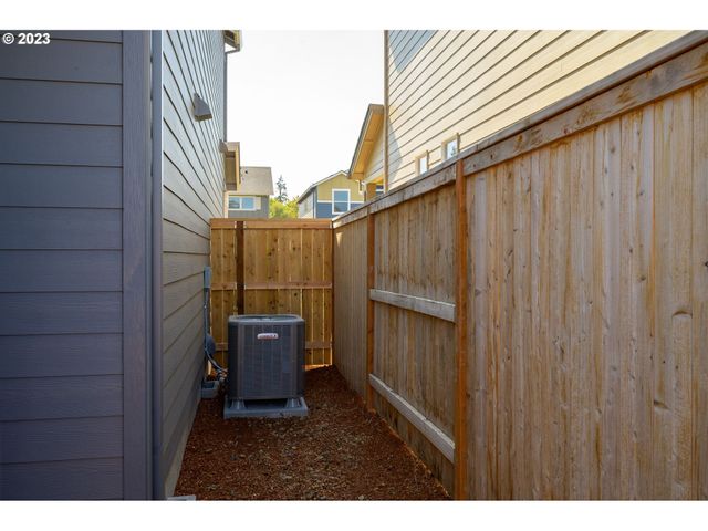 2773 S Ivy St 827, Cornelius, OR 97113