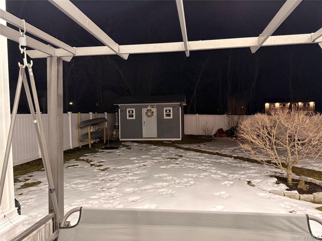 331 American Boulevard, Brentwood, NY 11717