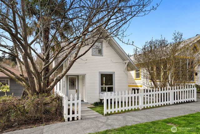 4135 36th Ave SW, Seattle, WA 98126