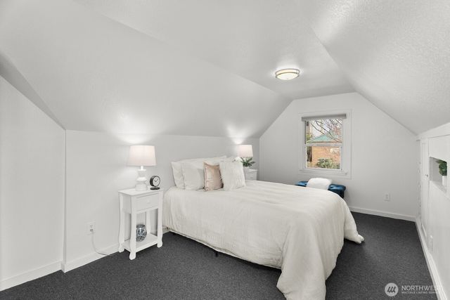 4135 36th Ave SW, Seattle, WA 98126