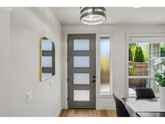 1174 Sw SYLVIA St, Corvallis, OR 97333