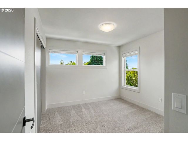1174 Sw SYLVIA St, Corvallis, OR 97333