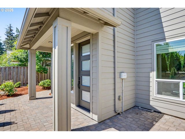 1174 Sw SYLVIA St, Corvallis, OR 97333