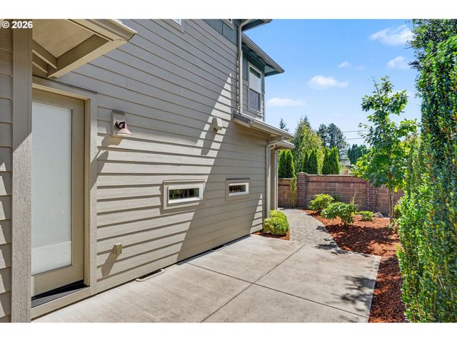 1174 Sw SYLVIA St, Corvallis, OR 97333