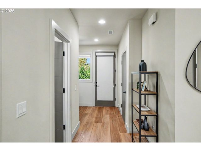1174 Sw SYLVIA St, Corvallis, OR 97333
