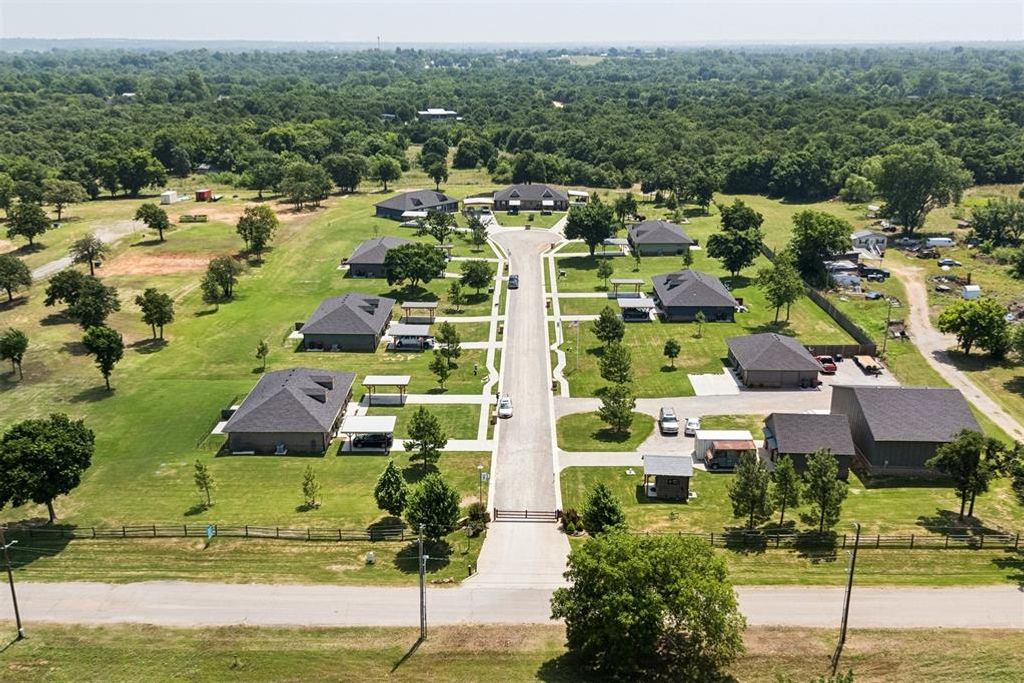 Image 1 of property listing at 11522 Cottage Lane, Jones, OK 73049