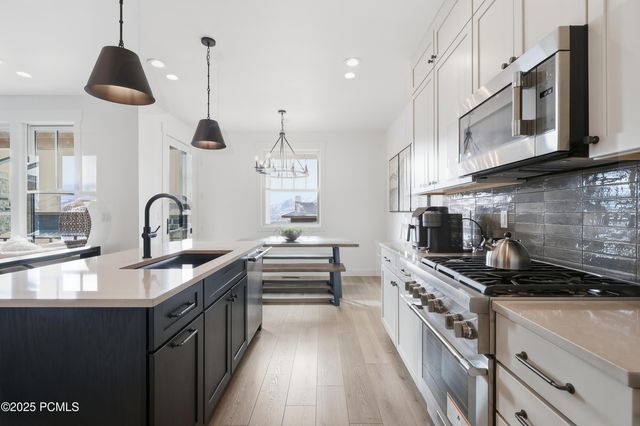 11687 N Shoreline Drive, Hideout, UT 84036