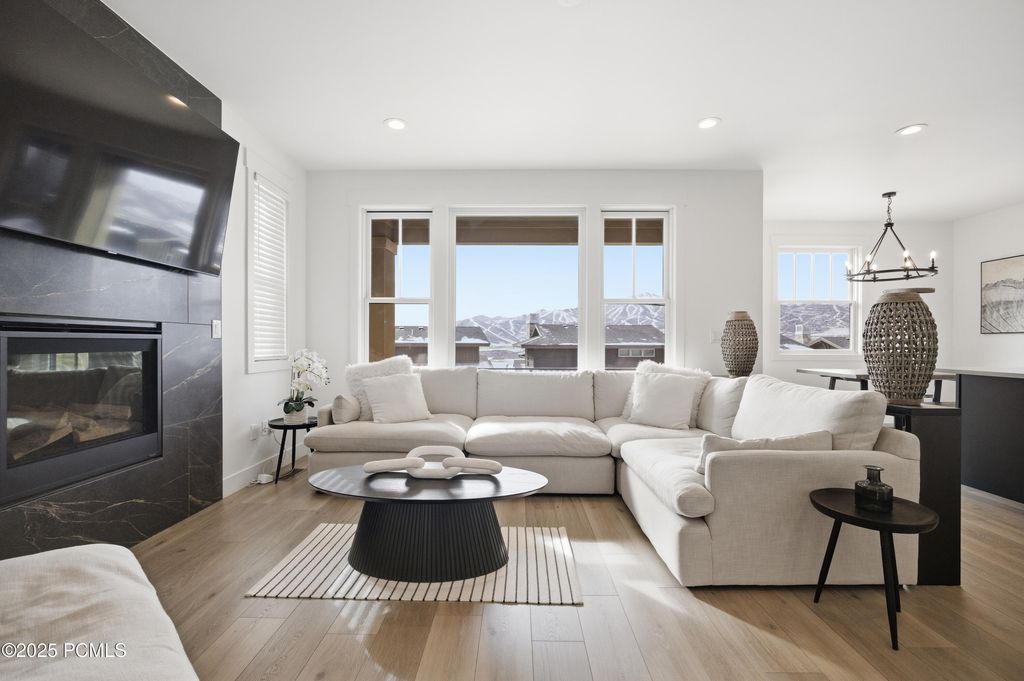 11687 N Shoreline Drive, Hideout, UT 84036