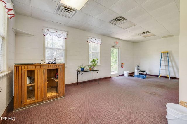 750 Old Stage Road, Church Hill, TN 37642