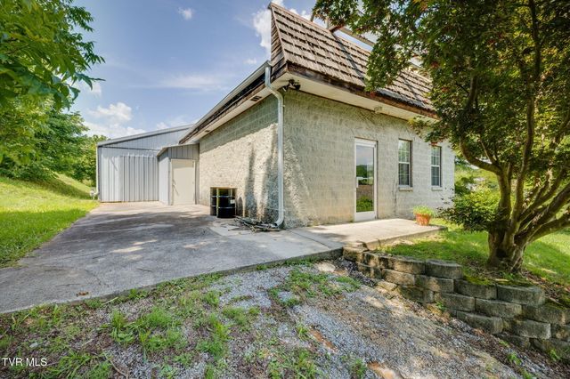 750 Old Stage Road, Church Hill, TN 37642