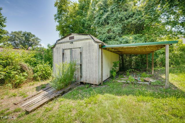 750 Old Stage Road, Church Hill, TN 37642