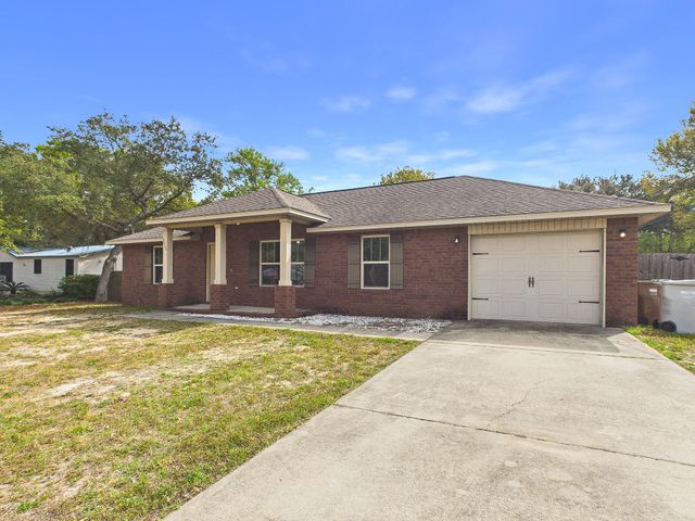 2776 Penn Street, Navarre, FL 32566