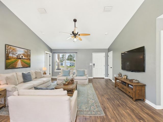 2776 Penn Street, Navarre, FL 32566