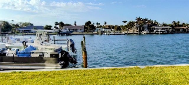 1351 BAYSHORE DRIVE 108, Fort Pierce, FL 34949