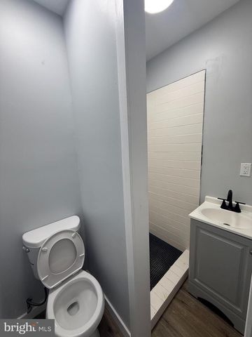 2260 N 16TH ST, Philadelphia, PA 19132