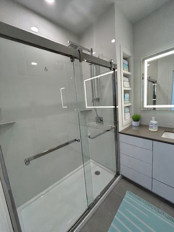 148 Old Post Road 218, Sharon, MA 02067