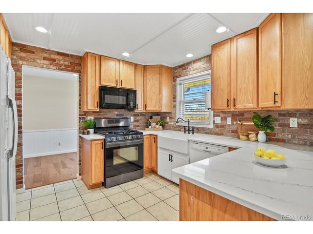 12222 N 1st St, Parker, CO 80134