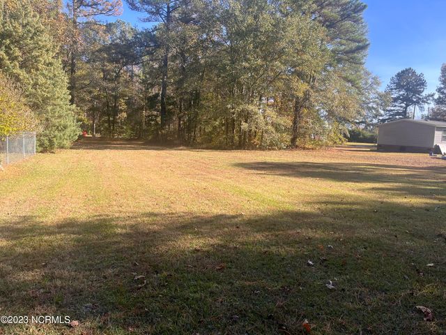 5826 Marvin Taylor Road, Ayden, NC 28513
