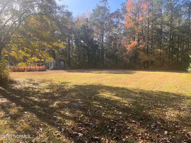 5826 Marvin Taylor Road, Ayden, NC 28513