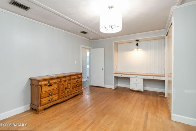 2281 Cecilia Sr High School Highway, Breaux Bridge, LA 70517