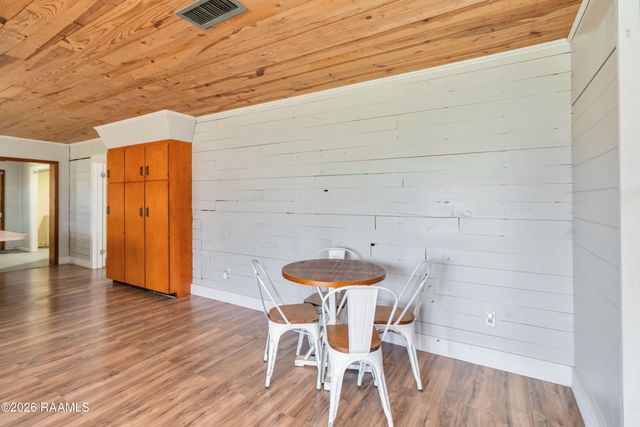 2281 Cecilia Sr High School Highway, Breaux Bridge, LA 70517