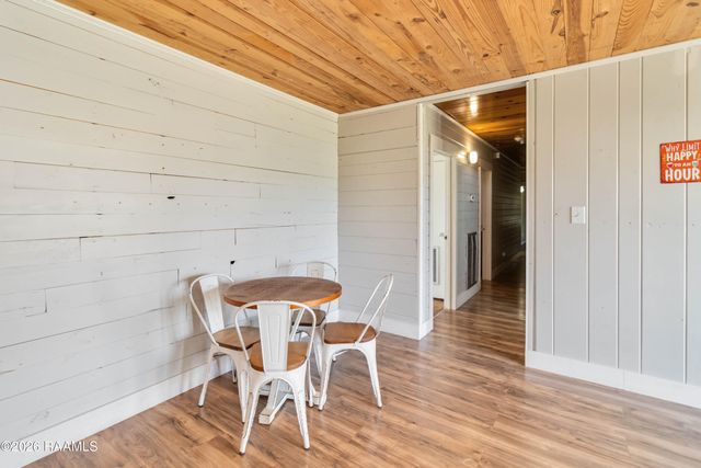 2281 Cecilia Sr High School Highway, Breaux Bridge, LA 70517